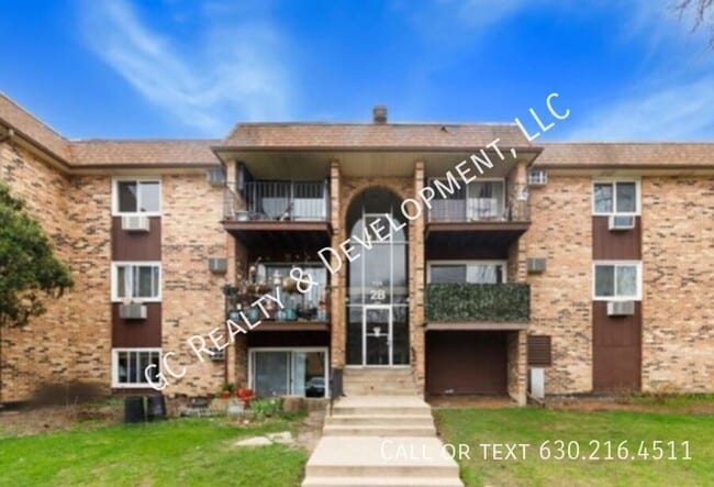 Building Photo - 735 Hill Dr Unit 212 ,  212