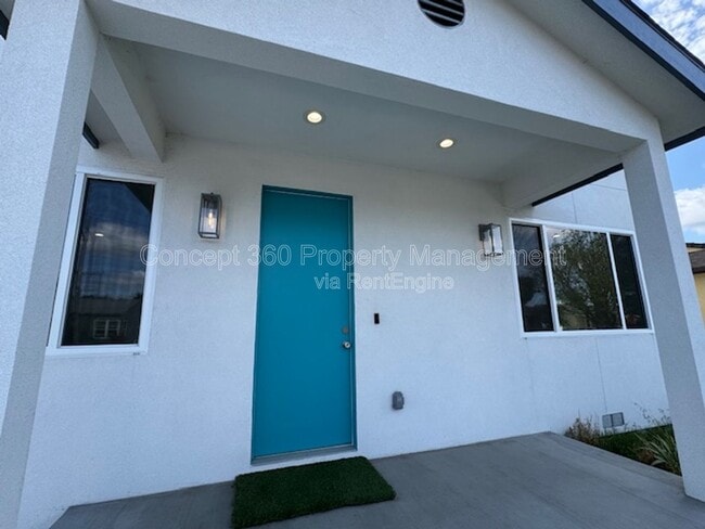 Photo - 6168 Briercrest Ave