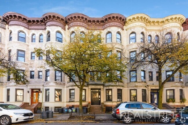 Building Photo - Lovely 2 BED in Park Slope near Prospect Park Unit 2R Rental