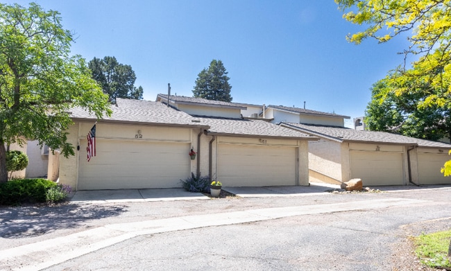 Building Photo - 3330 Templeton Gap Rd Rental