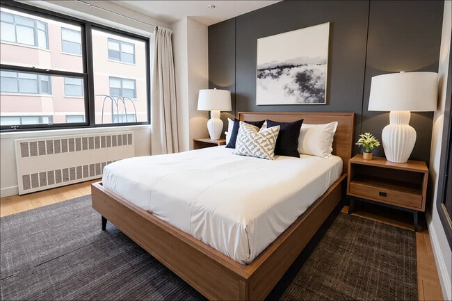 Photo - 120 E 17th St