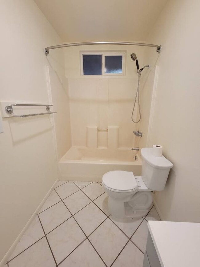 Photo - 310 Humupea St