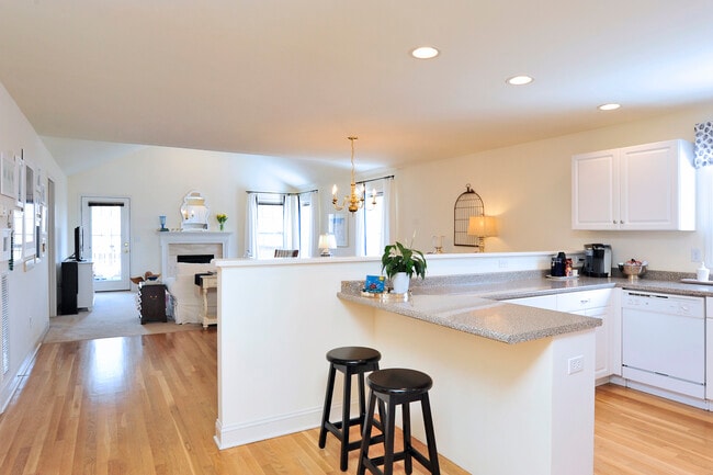 Photo - 185 Julia Ct Unit 188