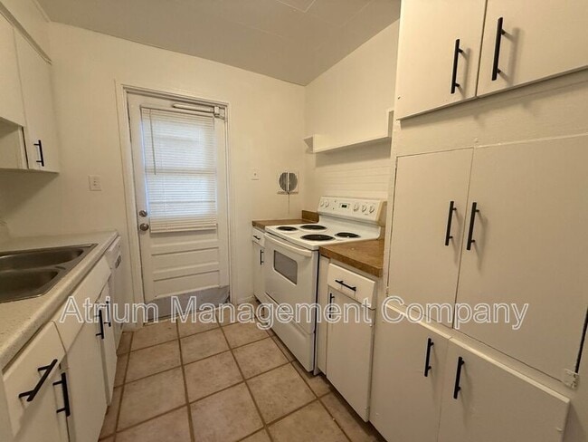 Photo - 200 Agnes Ct Unit #12