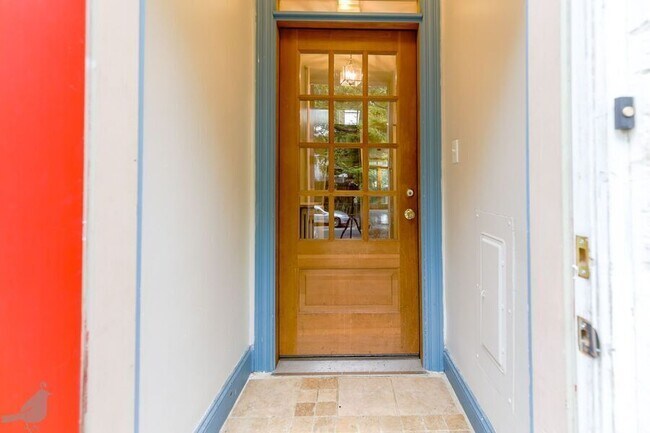 Photo - 337 14th St NE