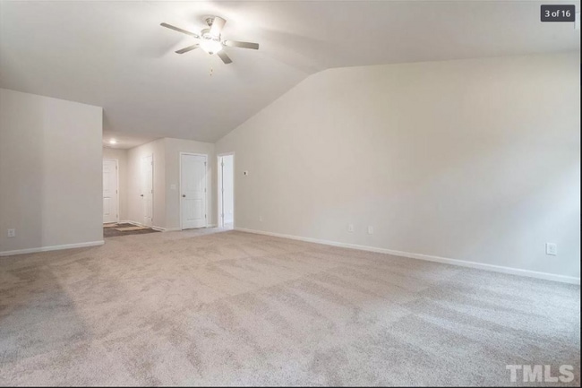 Photo - 335 Windbreak Ln