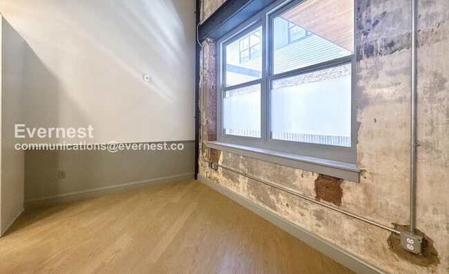 Photo - 2212 Morris Ave Unit Apartment 208