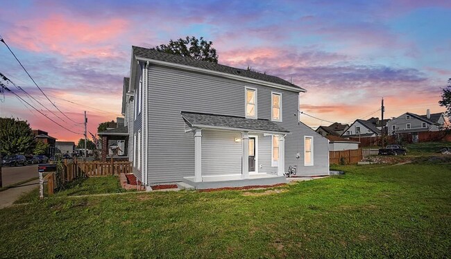 Photo - 1531 Chapel St