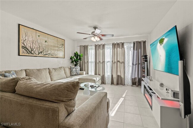 Building Photo - 4021 Ice Castle Way Unit 7