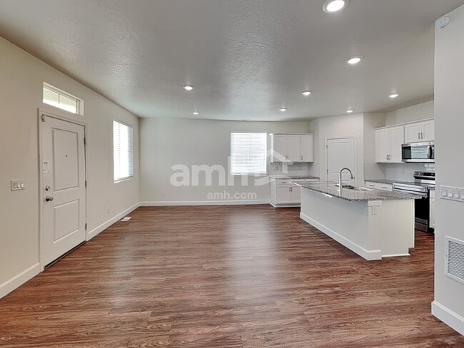 Photo - 5966 Verdigris Dr