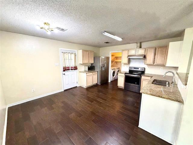 1108 Conner Ct