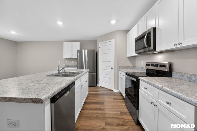 Photo - 5024 Rivergrass Dr