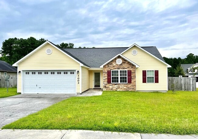 Building Photo - 1003 Wt Whitehead Dr