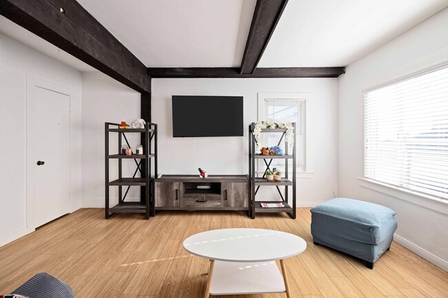 Photo - 1634 Bayview Dr Unidad B