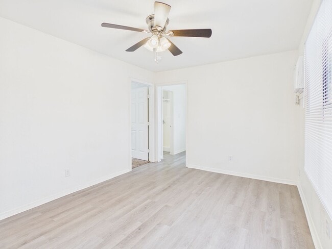 Photo - 1209 SW 20th Ave