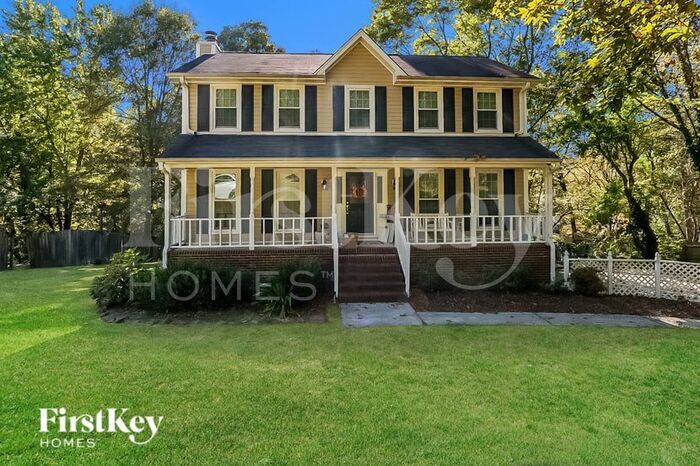 Photo - 1313 Colonial Way House