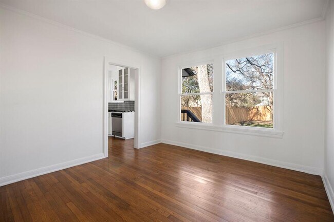 Photo - 1704 Northwood Rd