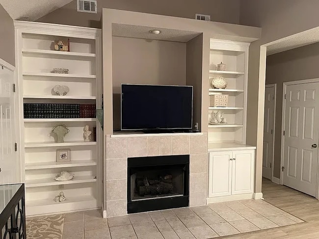 Photo - 102 Grey Oak Ct