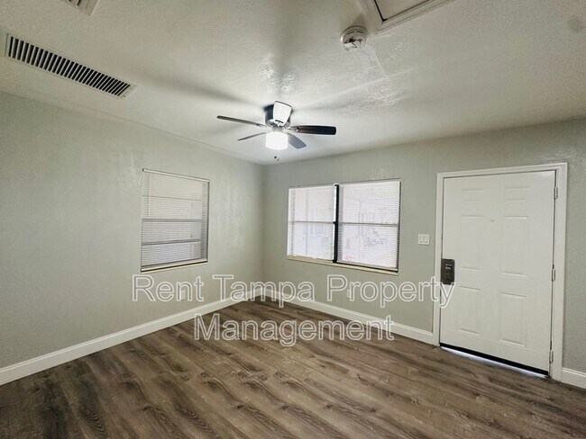 Photo - 1610 12th Ave S