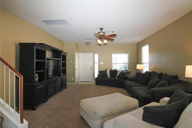 Photo - 2705 Overton St