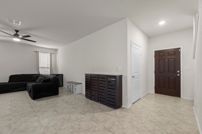 Photo - 10510 Rayburn Lndg