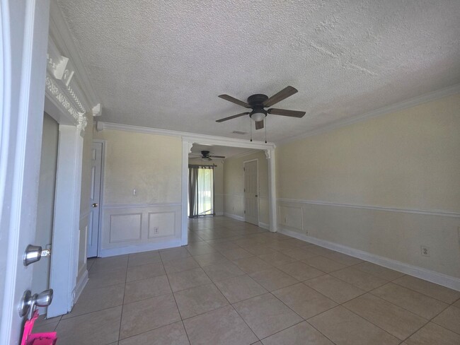 Photo - 3 bedroom 2 Bath Single Family Home