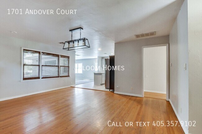 Photo - 1701 Andover Ct