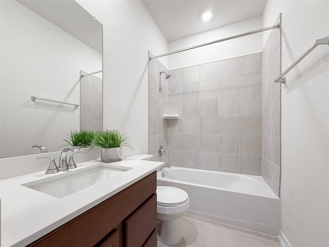 Building Photo - 2809 Cordova Hl Dr