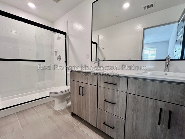 10954 N Honeysuckle Dr