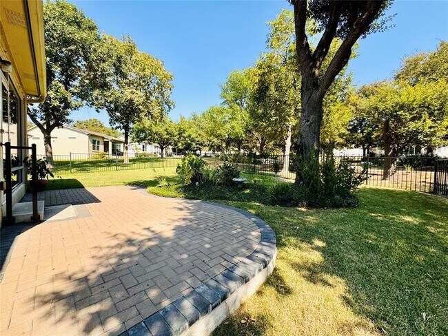 Photo - 127 Verbena Dr