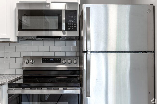 Photo - The Brickhouse at Creekside