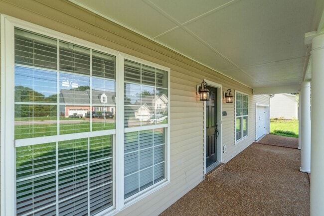 Photo - Charming Thompson Station Home in Sought-After Williamson County School District