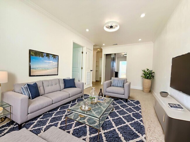 Photo - 748-750 Bethune St