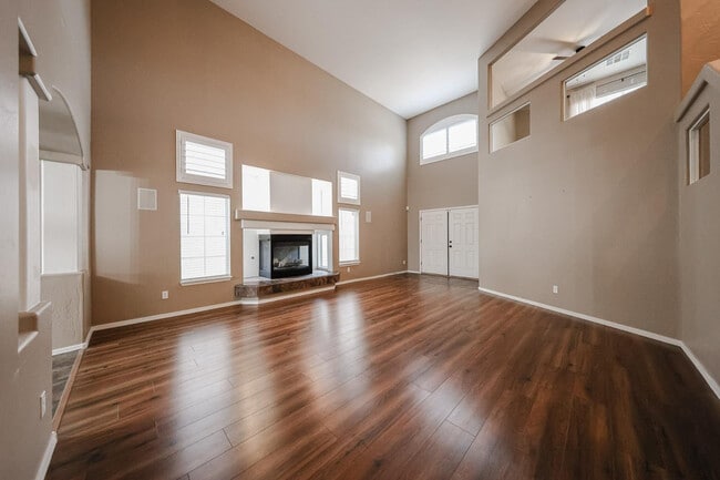 Photo - 15638 W Redfield Rd