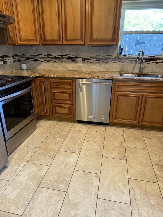 Photo - 5103 Encino Ct