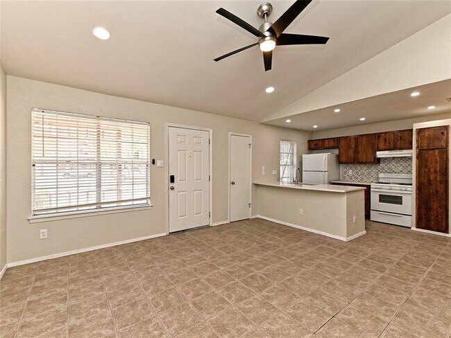 Photo - 1916 Gracy Farms Ln