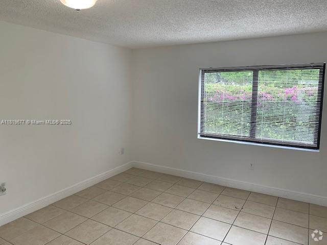 Building Photo - 11098 SW 107th St Unit 204 Rental