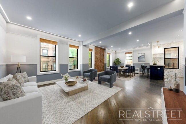 4 bed | 3 Full Bath In Prime Brooklyn Heights - 4 bed | 3 Full Bath In Prime Brooklyn Heights Apartment Unit 2H