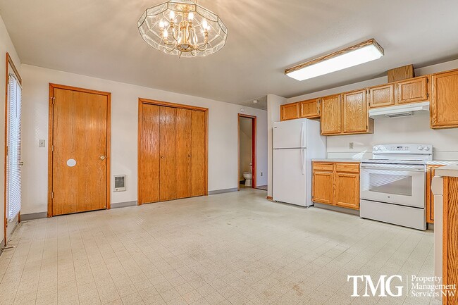 Photo - Klatt2 Unit B