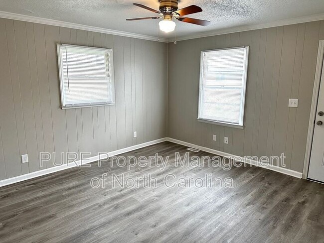 Photo - 1414 White St