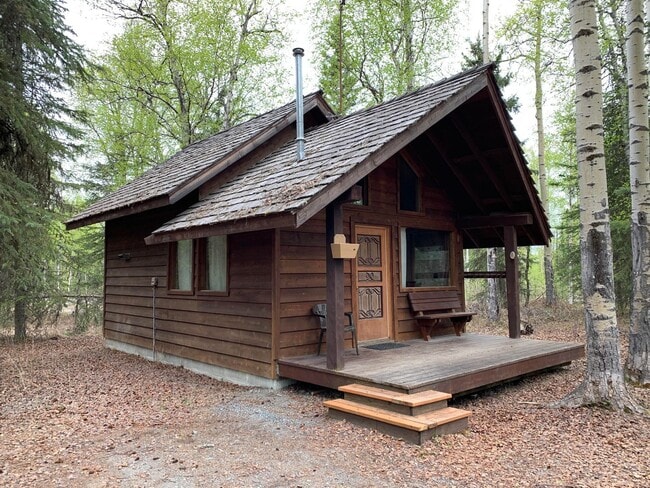 Building Photo - MOOSE CABIN