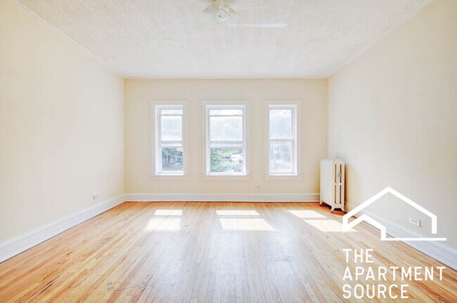 Photo - 2659 N Spaulding Ave Unit 123