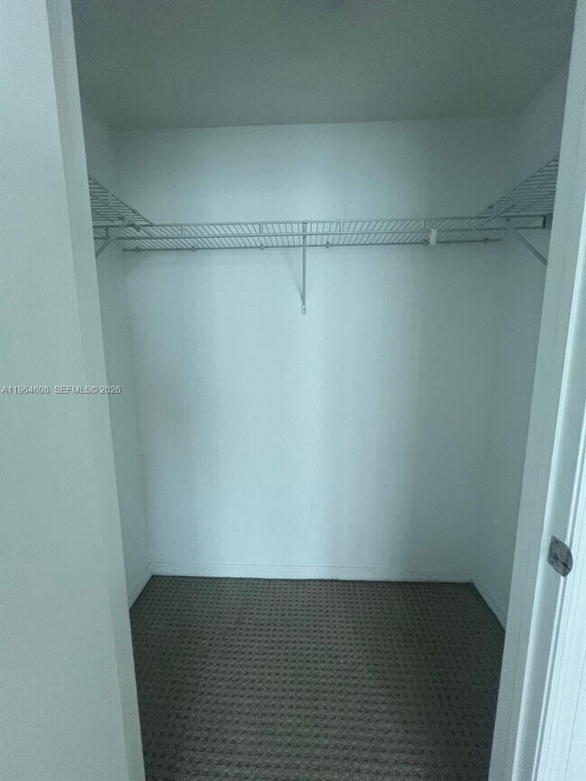 Photo - 500 Brickell Ave Unit 2904