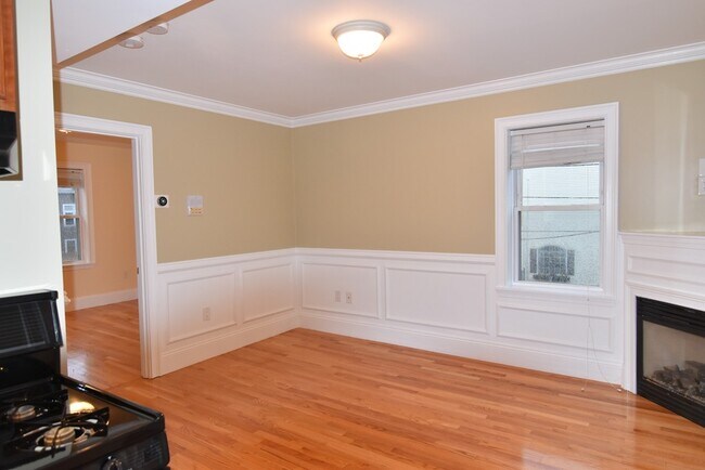 Photo - 120 D St Unit 2