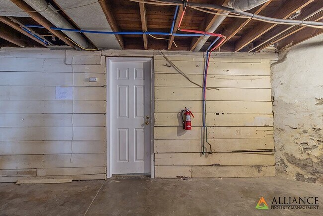 Photo - 909 Leavenworth St Unit C