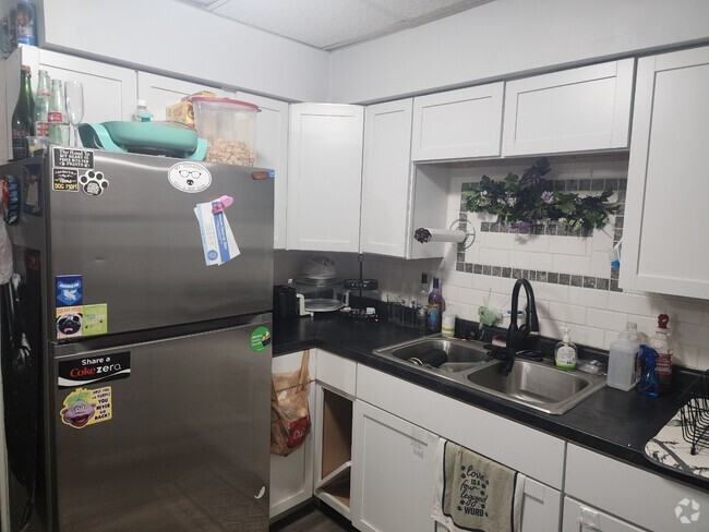 Building Photo - 622 S 4th St Unit 2 Rental