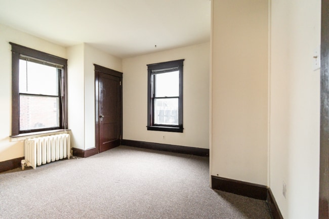 Photo - 360 Nutt Rd Unit APT #1