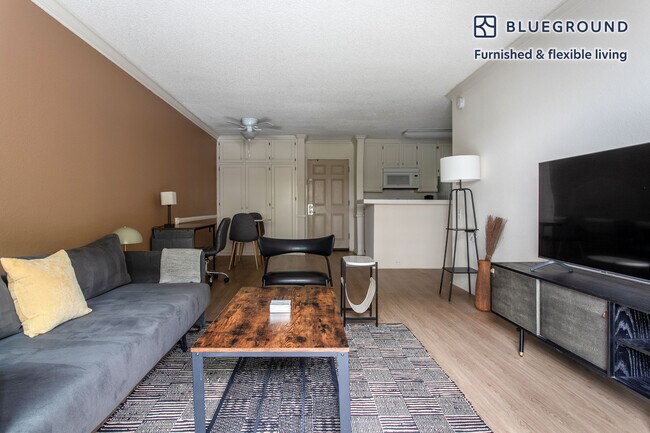 Photo - 4049 Via Marina Unit FL1-ID1142