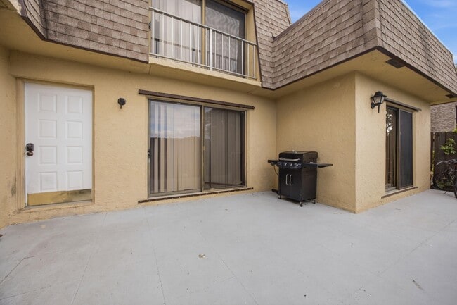 Photo - 4102 Waterview Cir