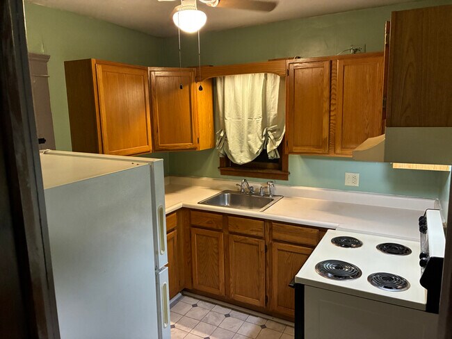 Photo - 99 John St Unit Apt 3